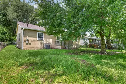 7013 Saint Augustine Street, Houston, TX 77021 - Photo 35