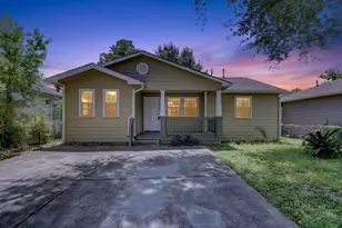7013 St Augustine St, Houston, TX 77021 - Photo 1