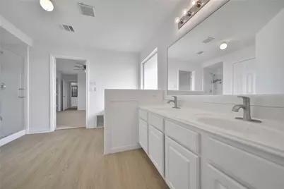 6403 Larrycrest Drive, Pearland, TX 77584 - Photo 19
