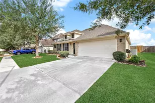 6403 Larrycrest Dr, Pearland, TX 77584 - Photo 3