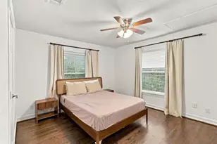 5410 Kiam St, Houston, TX 77007 - Photo 13