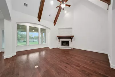 19 Brittany Rose Place, The Woodlands, TX 77375 - Photo 5