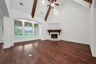 19 Brittany Rose Pl, The Woodlands, TX 77375 - Photo 5