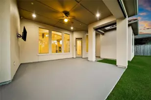 19 Brittany Rose Pl, The Woodlands, TX 77375 - Photo 43