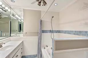 1135 W 31st St, Houston, TX 77018 - Photo 13