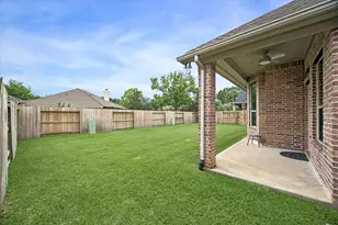 1831 Shadow Lake Dr, Sugar Land, TX 77479 - Photo 25