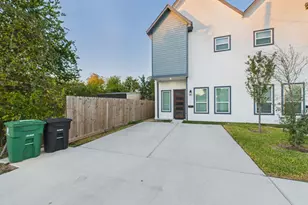 4619 Stassen St, Houston, TX 77051 - Photo 27