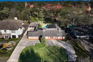 506 Timber Terrace Rd, Houston, TX 77024 - Photo 1