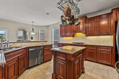 3870 Summer Manor Drive, League City, TX 77573 - Photo 9