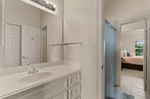 3870 Summer Manor Dr, League City, TX 77573 - Photo 33