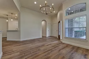 6 Windsor Bridge Dr, Conroe, TX 77384 - Photo 9