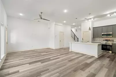 5629 Malmedy Road, Houston, TX 77033 - Photo 17