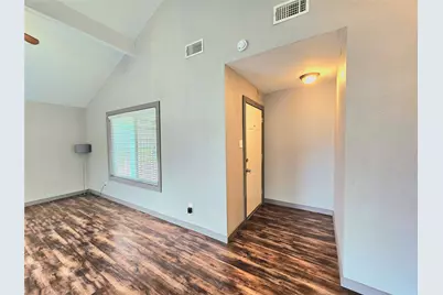 14018 Panhandle Drive, Sugar Land, TX 77498 - Photo 13