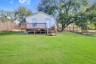 6611 Jensen St, Hitchcock, TX 77563 - Photo 1