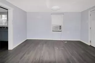 6611 Jensen St, Hitchcock, TX 77563 - Photo 3