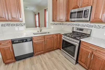19610 Muirwood Place Lane, Spring, TX 77379 - Photo 13