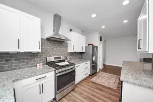 13095 Clear View Dr, Willis, TX 77318 - Photo 11