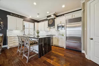 36 Elderwood Drive, Houston, TX 77058 - Photo 19