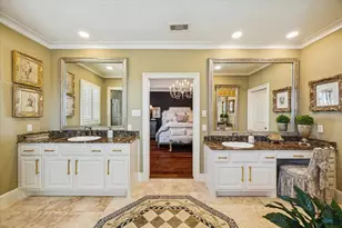 36 Elder Wood Dr, Houston, TX 77058 - Photo 33