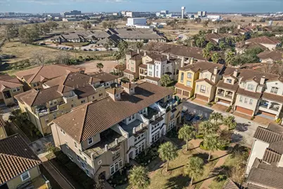 36 Elderwood Drive, Houston, TX 77058 - Photo 5