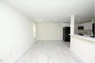 1711 Sabine Street #C, Houston, TX 77007 - Photo 11