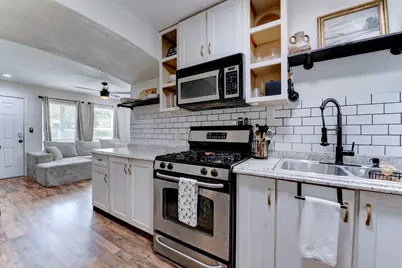1121 Panama Street, Houston, TX 77009 - Photo 11