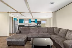 43 Ironwood Rd, Victoria, TX 77904 - Photo 7