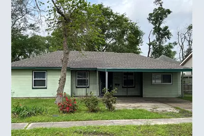 7717 Roswell Street, Houston, TX 77022 - Photo 1