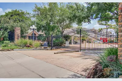 2300 Old Spanish Trail #2004, Houston, TX 77054 - Photo 33