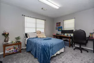 706 E New York St, Brazoria, TX 77422 - Photo 7