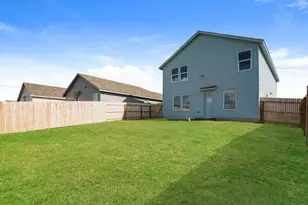 1616 Hummock Steep, New Braunfels, TX 78130 - Photo 17