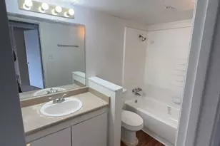 6200 W Tidwell Rd, Houston, TX 77092 - Photo 9