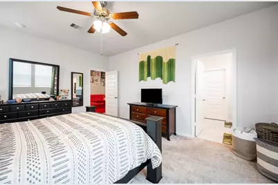 5527 Cuerta Street, Houston, TX 77023 - Photo 11