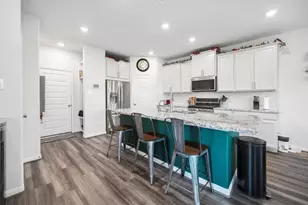 5527 Cuerta St, Houston, TX 77023 - Photo 3