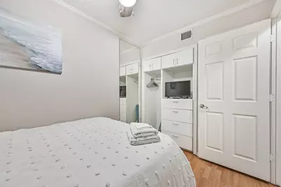 6102 Seawall Boulevard #217, Galveston, TX 77551 - Photo 9