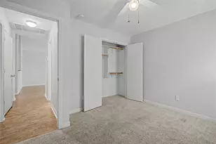 111 Enfield Ct, Huntsville, TX 77320 - Photo 15