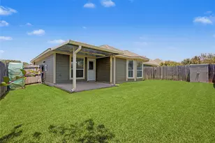 111 Enfield Ct, Huntsville, TX 77320 - Photo 19