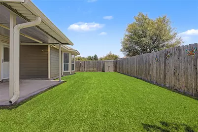 111 Enfield Court, Huntsville, TX 77320 - Photo 19