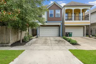 2107 Crockett St, Houston, TX 77007 - Photo 1