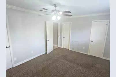 9526 Golden Wood Lane, Houston, TX 77086 - Photo 19