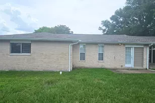 9526 Golden Wood Ln, Houston, TX 77086 - Photo 23