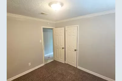 9526 Golden Wood Lane, Houston, TX 77086 - Photo 15