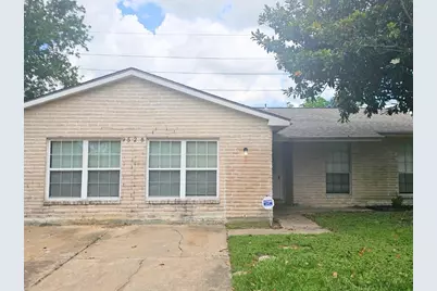 9526 Golden Wood Lane, Houston, TX 77086 - Photo 1