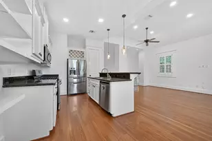 1042 W 25th St, Houston, TX 77008 - Photo 35