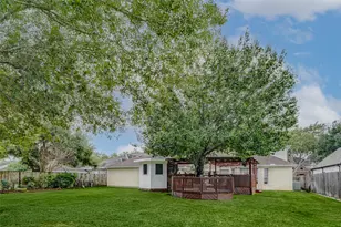 2023 Foreland Dr, Houston, TX 77077 - Photo 27