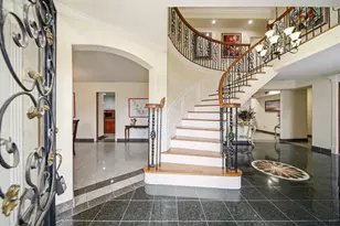 11730 Denise Dr, Houston, TX 77024 - Photo 3