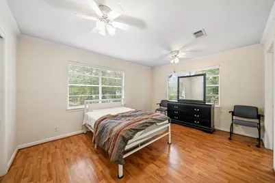 11730 Denise Drive, Houston, TX 77024 - Photo 37