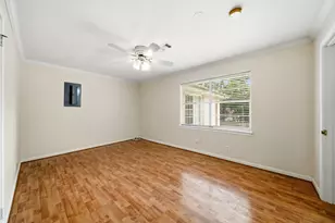 11730 Denise Dr, Houston, TX 77024 - Photo 29