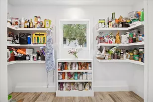 12311 Honeywood Trail, Houston, TX 77077 - Photo 15