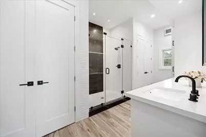 12311 Honeywood Trail, Houston, TX 77077 - Photo 19